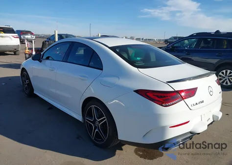2020 Mercedes-Benz Cla 250 4Matic z USA, uszkodzony, nr VIN WDD5J4HB2LN060066